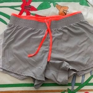 Nike dri fit Short size s
